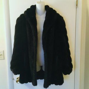 Retro/Vtg Black Faux Fur Jacket/Coat-Sz 8-Gorgeous